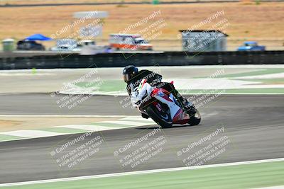 media/Sep-07-2025-TrackXperience (Sun) [[ee17e62fad]]/Level 1/Session 4 (Lower Chicane)/